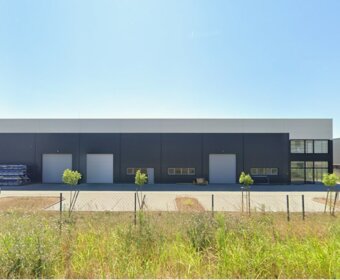 Warehouse for rent with office - Málna str.