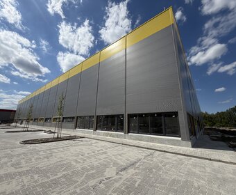 Industrial property for rent - Szfvár - Sóstó - O4