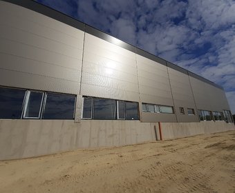 New warehouse to let - Rozmaring str.