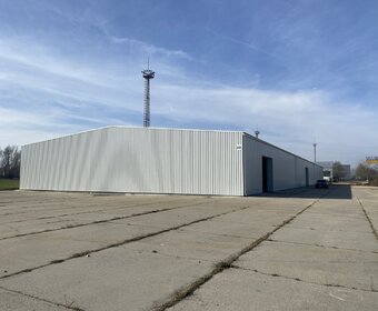 Industrial property for rent - 205
