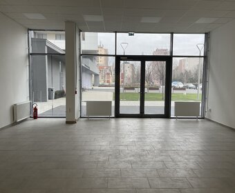 Office/retail for rent - Campus